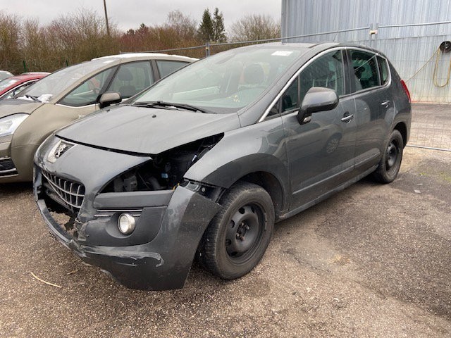 PEUGEOT 3008 1.6 HDI 5P-OCCASION