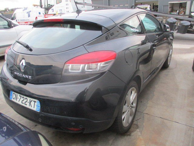 RENAULT MEGANE COUPE 1.5 DCI 3P