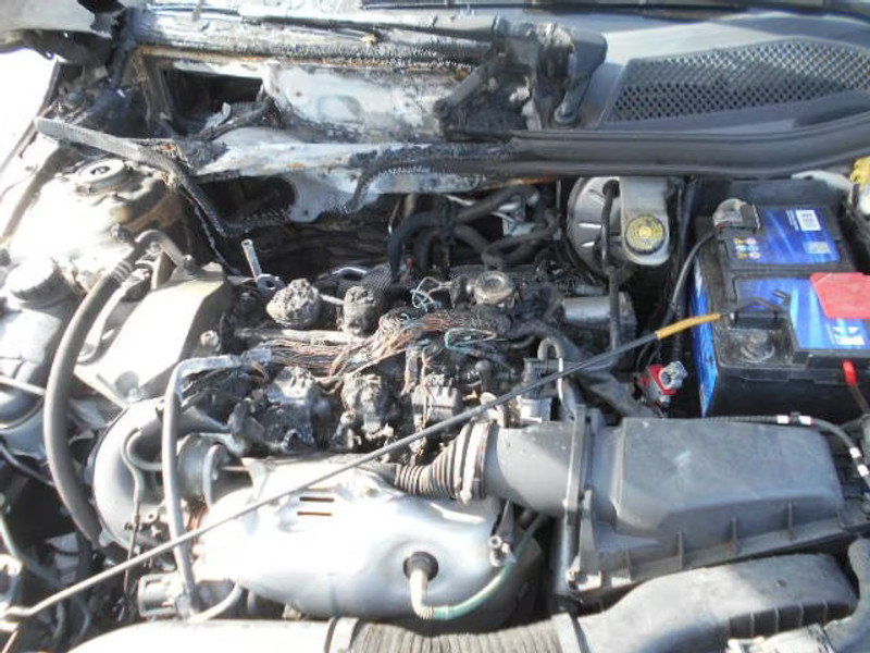 MERCEDES A180 1.6 I 5P — zdjęcie 5