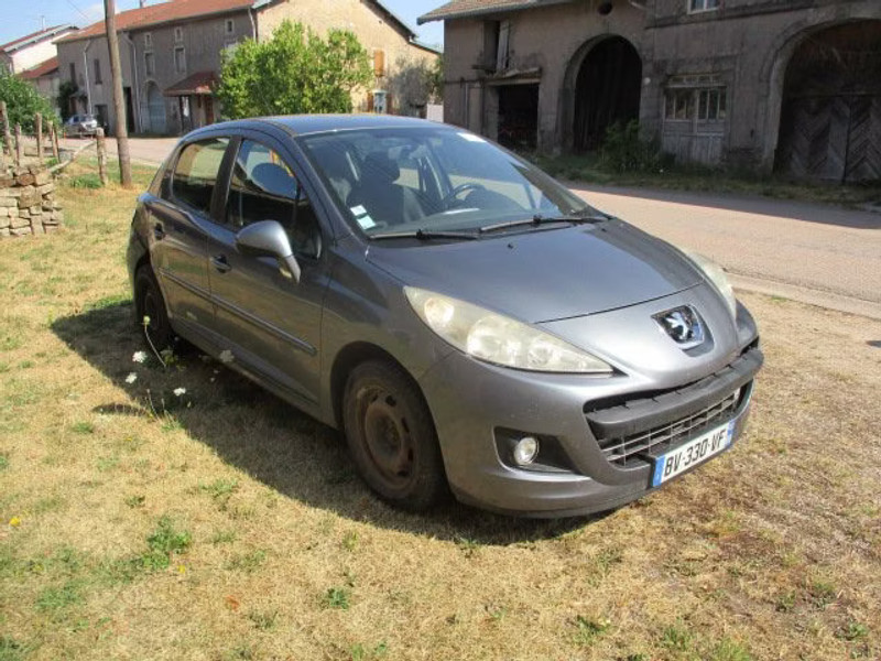 PEUGEOT 207 1.6 HDI 5P — zdjęcie 1