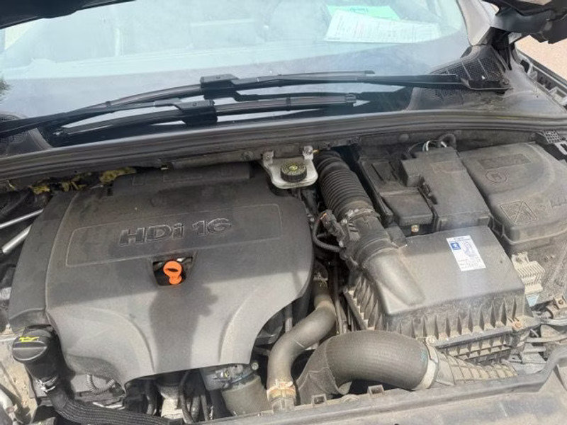 PEUGEOT 308 CC 2.0 HDI 2P — zdjęcie 5