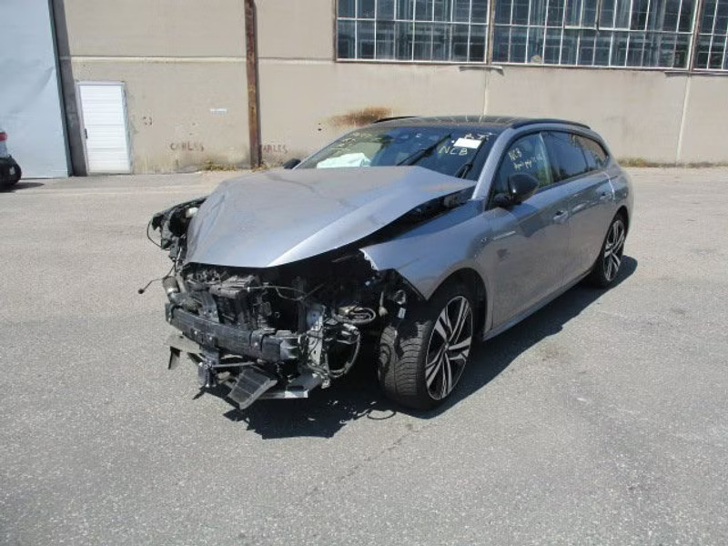 PEUGEOT 508 SW 2.0 HDI BA 5P — zdjęcie 2