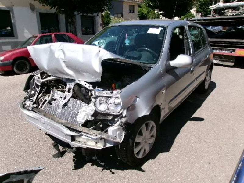 RENAULT CLIO CAMPUS 1.5 DCI 5P — zdjęcie 2