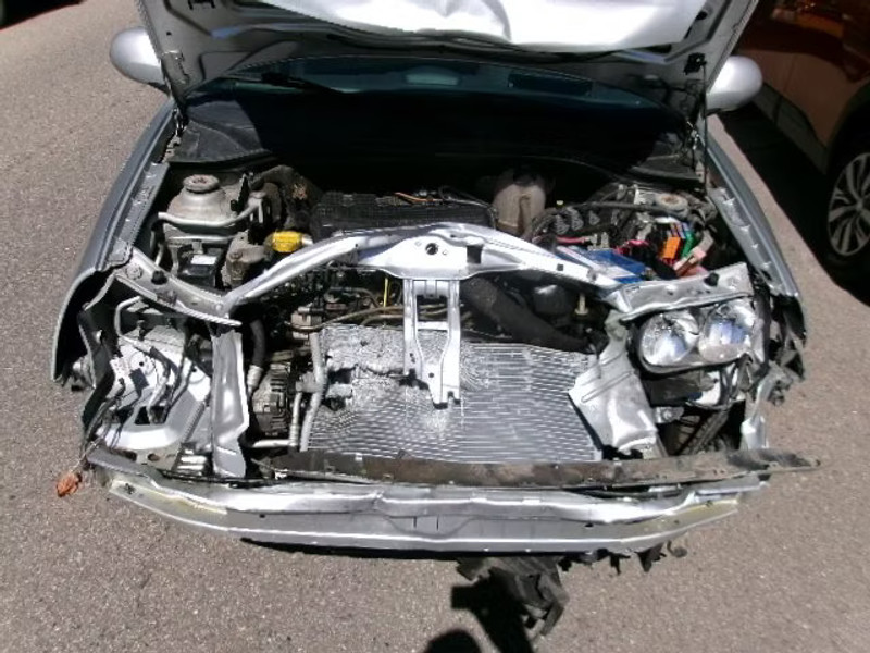 RENAULT CLIO CAMPUS 1.5 DCI 5P — zdjęcie 5