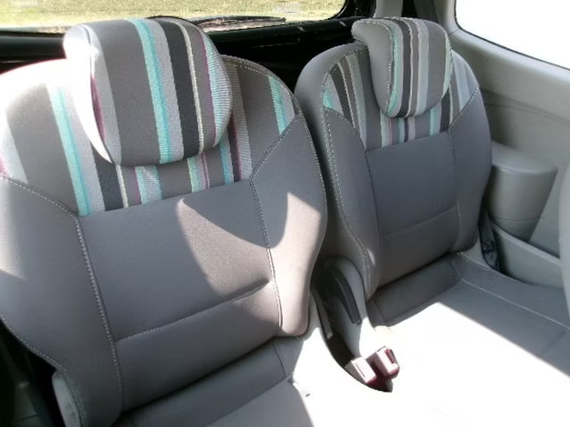 RENAULT TWINGO 1.2 I 3P — zdjęcie 7