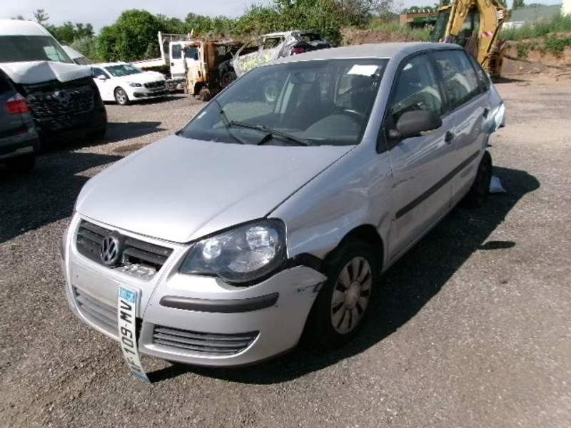 VOLKSWAGEN POLO 1.4 TDI 5P — zdjęcie 2