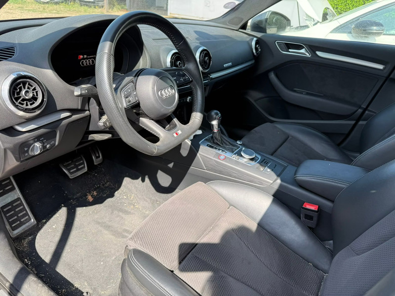 AUDI S3 SPORTBACK 2.0 TFSI 310 QUATTRO — zdjęcie 13