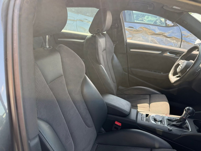 AUDI S3 SPORTBACK 2.0 TFSI 310 QUATTRO — zdjęcie 8