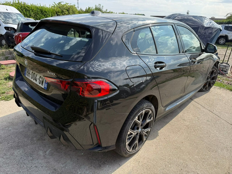 BMW 120i 1.5i 170 Mild — zdjęcie 1