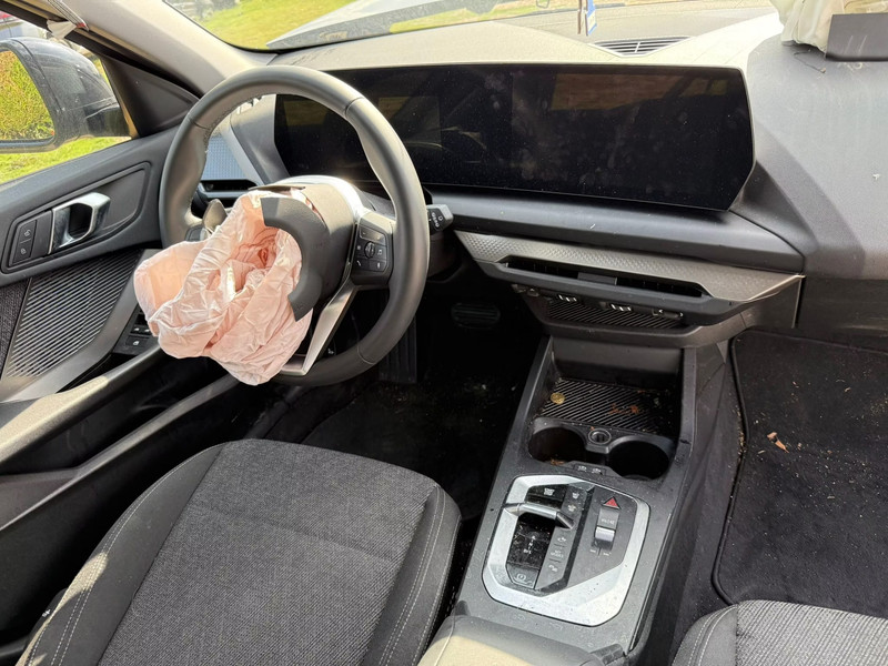 BMW 120i 1.5i 170 Mild — zdjęcie 10