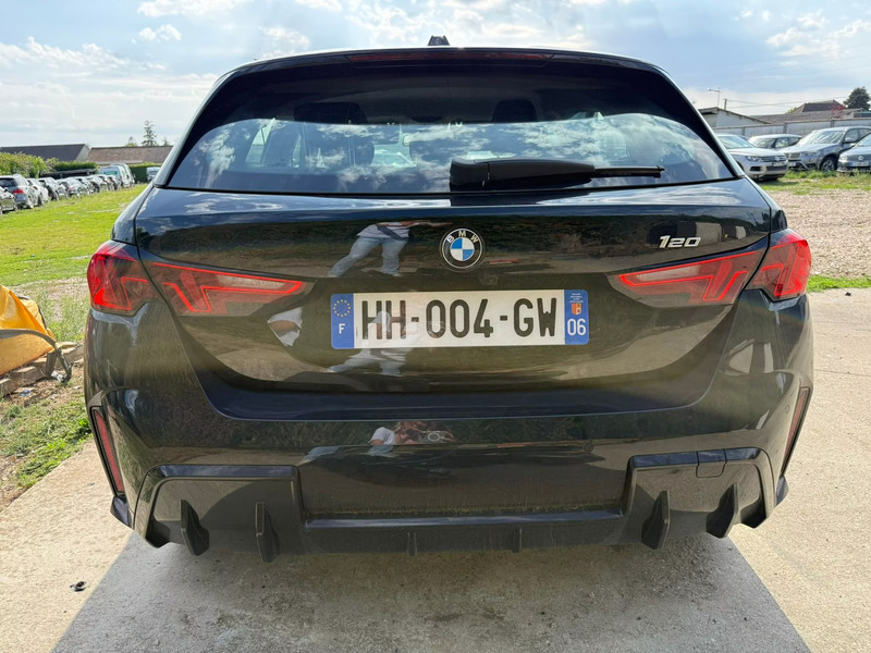 BMW 120i 1.5i 170 Mild — zdjęcie 5