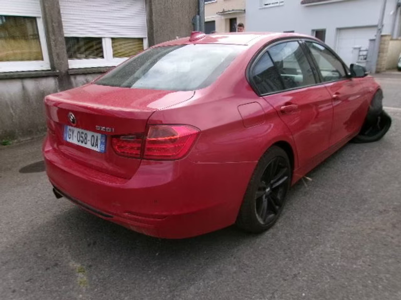 BMW 328 2.0 I 4P — zdjęcie 4