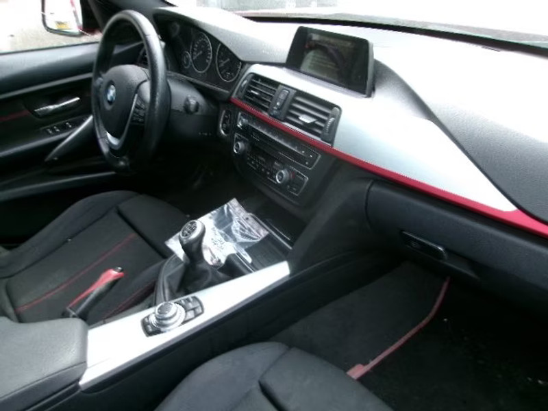 BMW 328 2.0 I 4P — zdjęcie 5