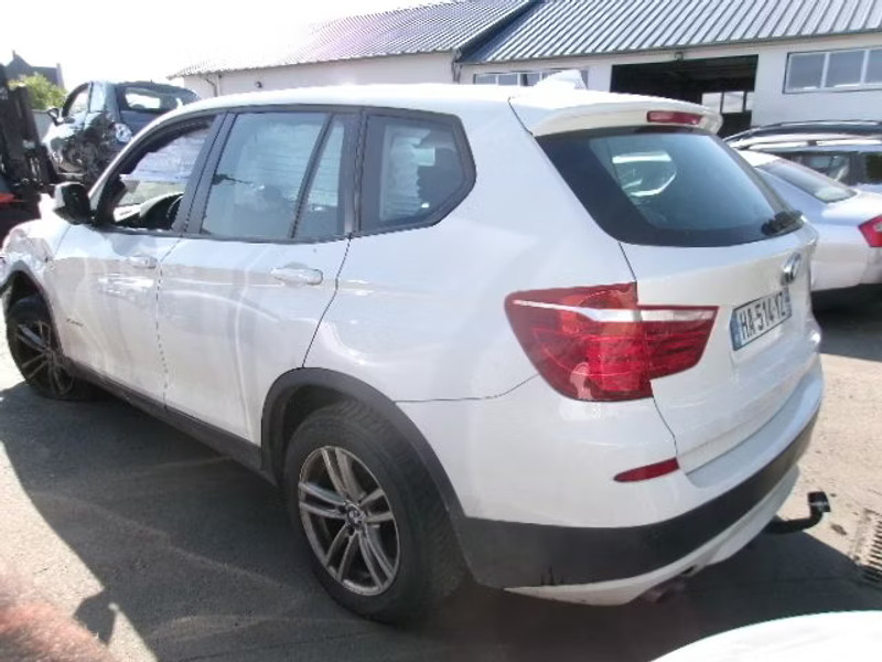 BMW X3 2.0 D BA 4X4 5P — zdjęcie 3