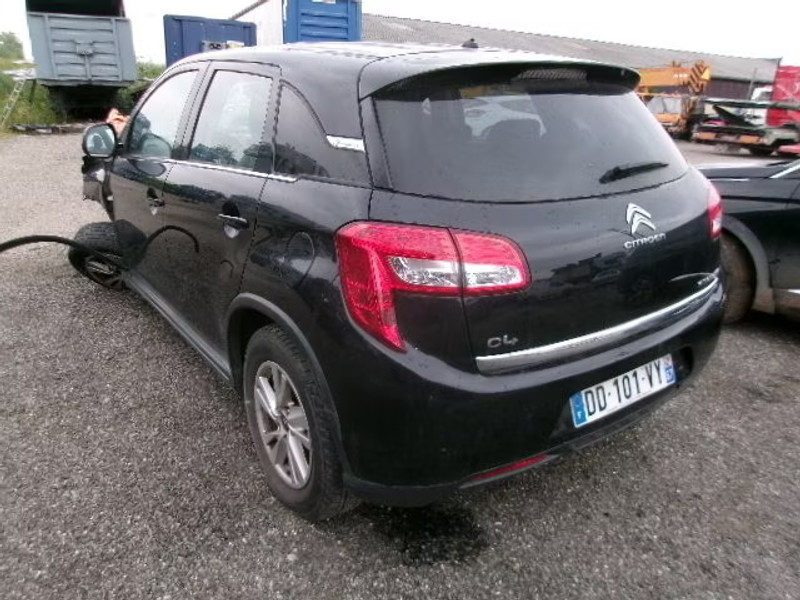 CITROEN C4 AIRCROSS 1.6 I 5P — zdjęcie 3