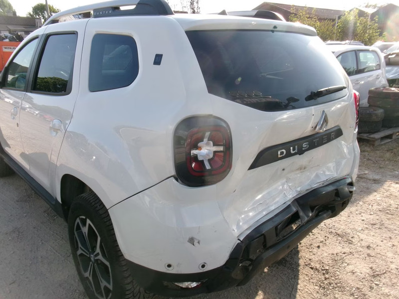 DACIA DUSTER 1.5 DCI Anniversary — zdjęcie 15