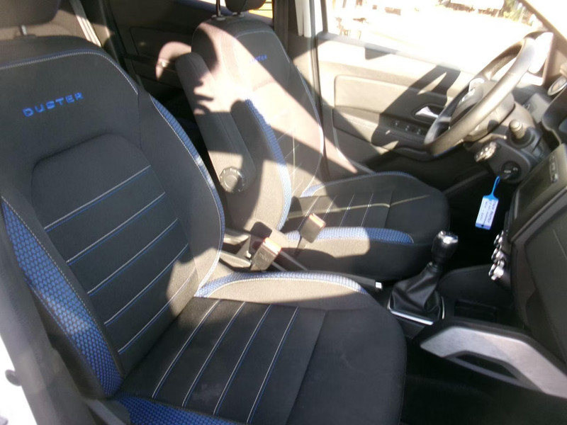 DACIA DUSTER 1.5 DCI Anniversary — zdjęcie 24