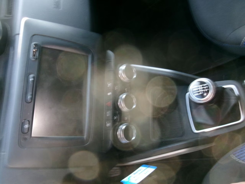 DACIA DUSTER 1.5 DCI Anniversary — zdjęcie 27