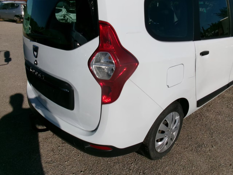 DACIA LODGY 1.5 Dci Essential 7 Seats — zdjęcie 16