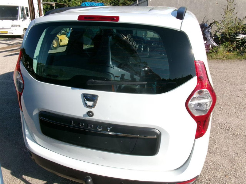 DACIA LODGY 1.5 Dci Essential 7 Seats — zdjęcie 18
