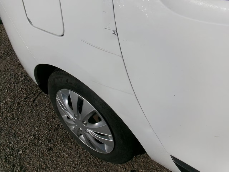 DACIA LODGY 1.5 Dci Essential 7 Seats — zdjęcie 30