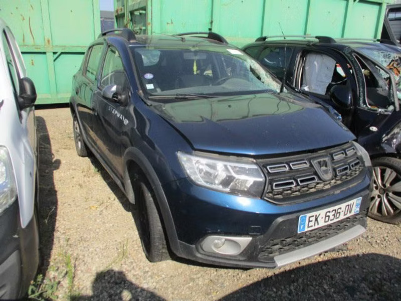 DACIA SANDERO STEPWAY 0.9 I 5P — zdjęcie 1