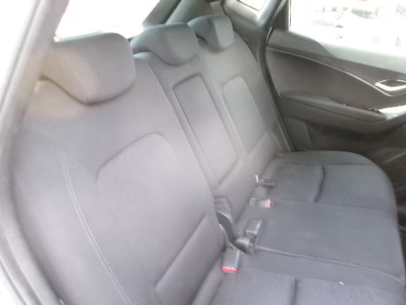 HYUNDAI IX20 1.6 I BA 5P — zdjęcie 7