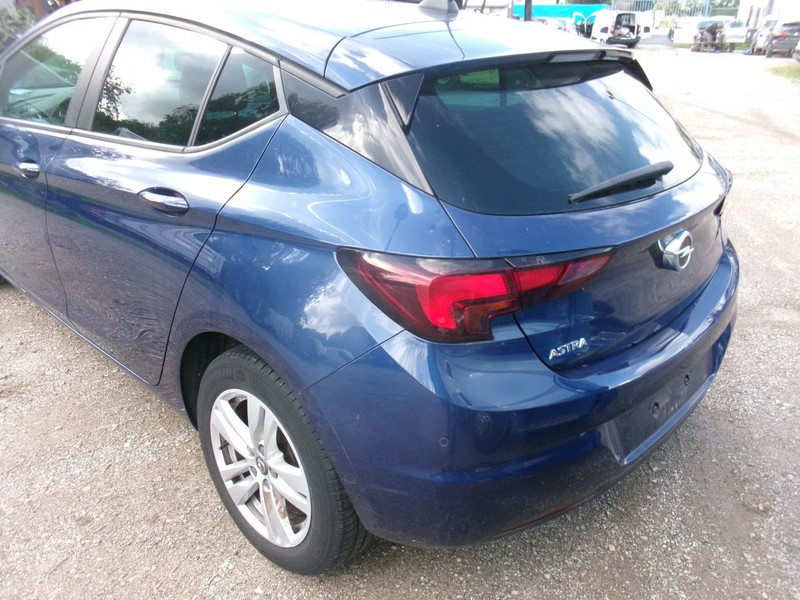 OPEL ASTRA 1.5 D Innovation 5 Drs HB — zdjęcie 12