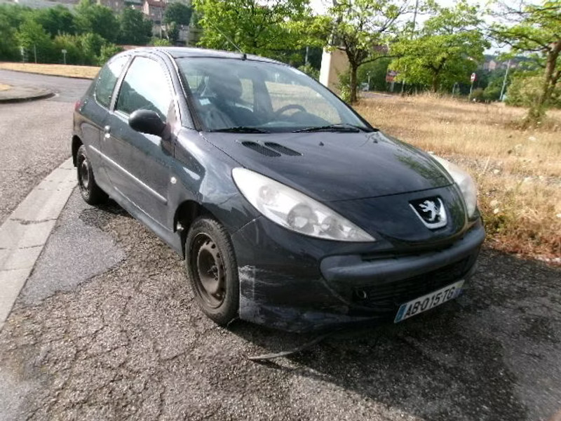 PEUGEOT 206+ 1.4 HDI 3P — zdjęcie 2
