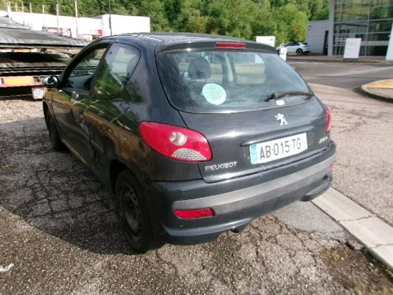 PEUGEOT 206+ 1.4 HDI 3P — zdjęcie 3