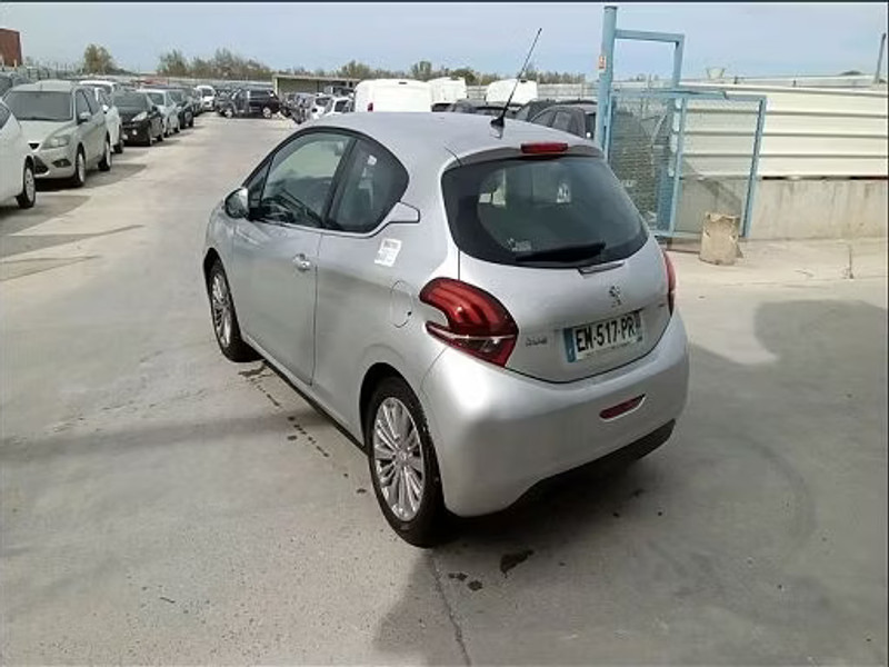 PEUGEOT 208 1.2I PURETECH 12V — zdjęcie 4