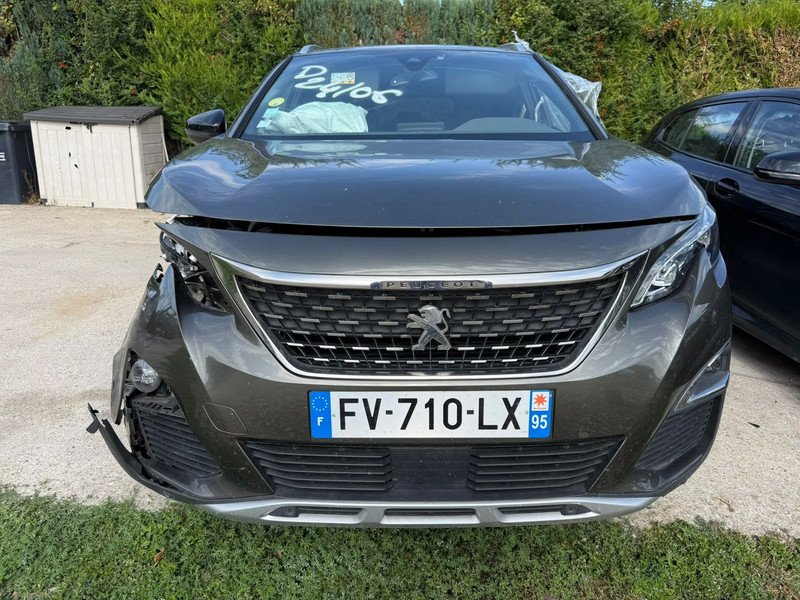 PEUGOT 5008 GT Line 1.5 Blue 130 S&S — zdjęcie 3