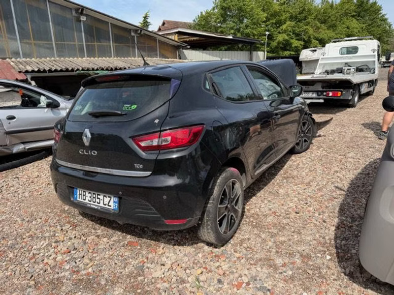 RENAULT CLIO 0.9 TCE 5P — zdjęcie 3