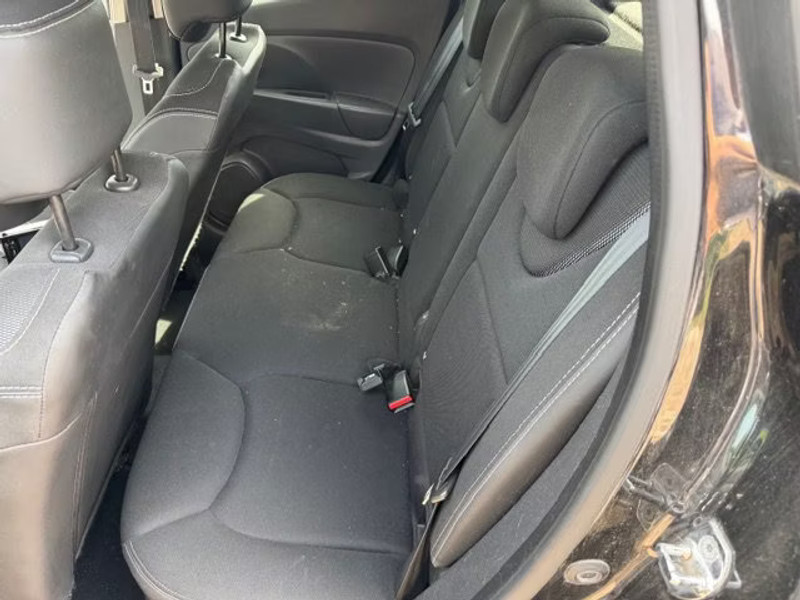 RENAULT CLIO 0.9 TCE 5P — zdjęcie 8