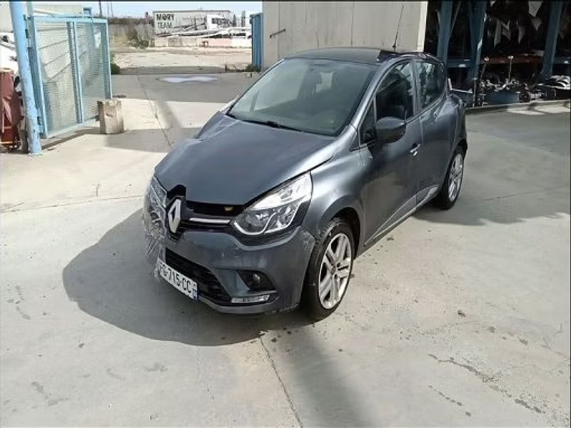 RENAULT CLIO IV 0.9 TCE - 75 — zdjęcie 2