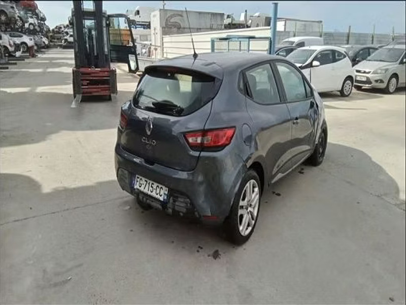 RENAULT CLIO IV 0.9 TCE - 75 — zdjęcie 3