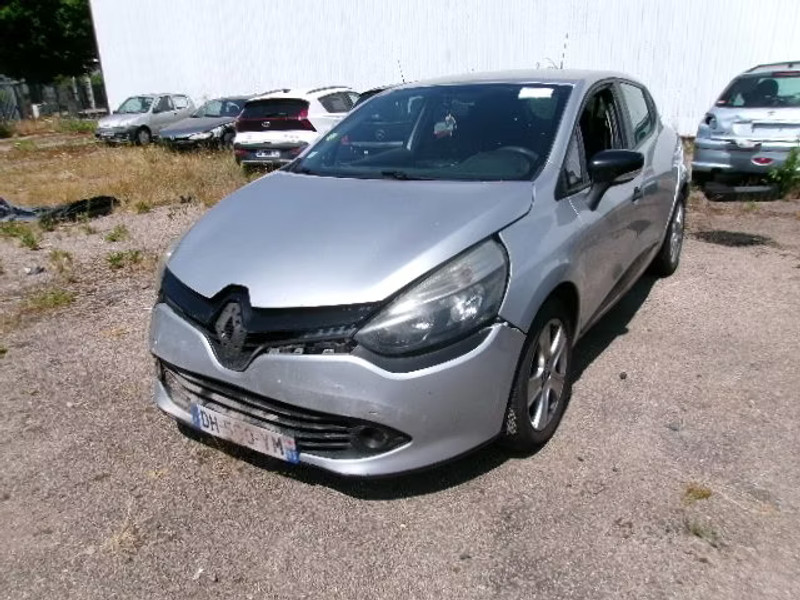 RENAULT CLIO SOCIETE 1.5 DCI 5P — zdjęcie 2