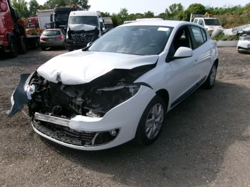 RENAULT MEGANE 1.5 DCI 5P — zdjęcie 2