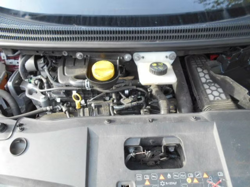 RENAULT SCENIC 1.6 DCI 5P — zdjęcie 5