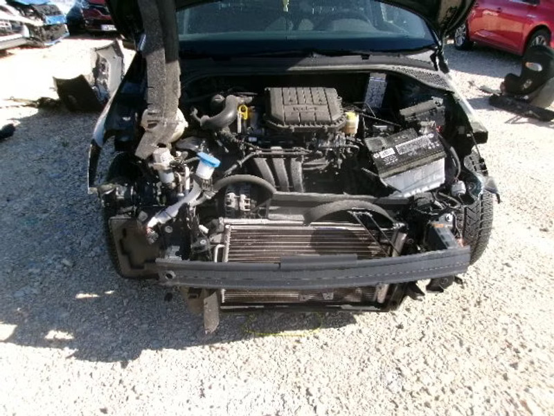 SKODA FABIA 1.0 I 5P — zdjęcie 5
