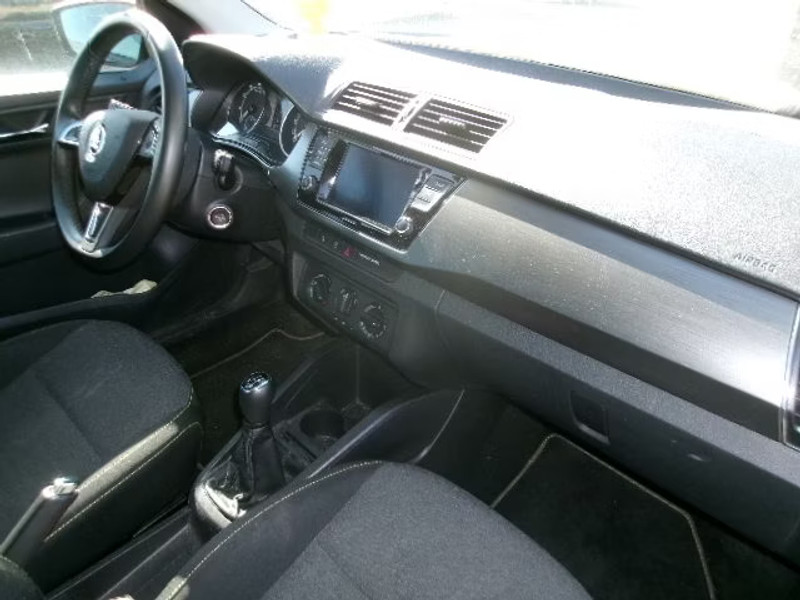SKODA FABIA 1.0 I 5P — zdjęcie 7