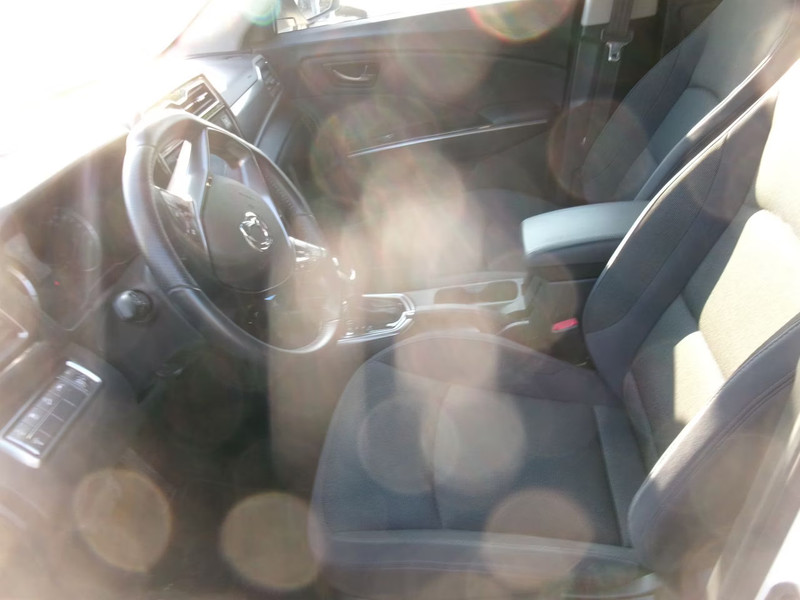 SSANG YONG TIVOLI 1.5 Comfort - Automatic — zdjęcie 16