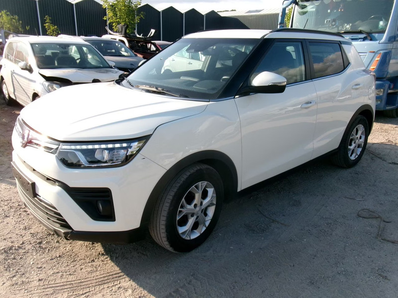 SSANG YONG TIVOLI 1.5 Comfort - Automatic — zdjęcie 2