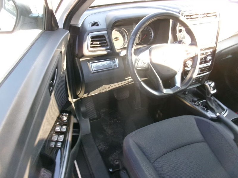 SSANG YONG TIVOLI 1.5 Comfort - Automatic — zdjęcie 33