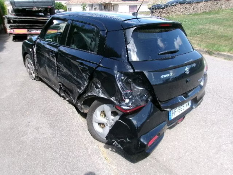 SUZUKI SWIFT 1.2 EH 5P — zdjęcie 3