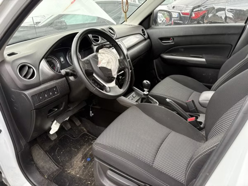 SUZUKI Vitara — zdjęcie 10