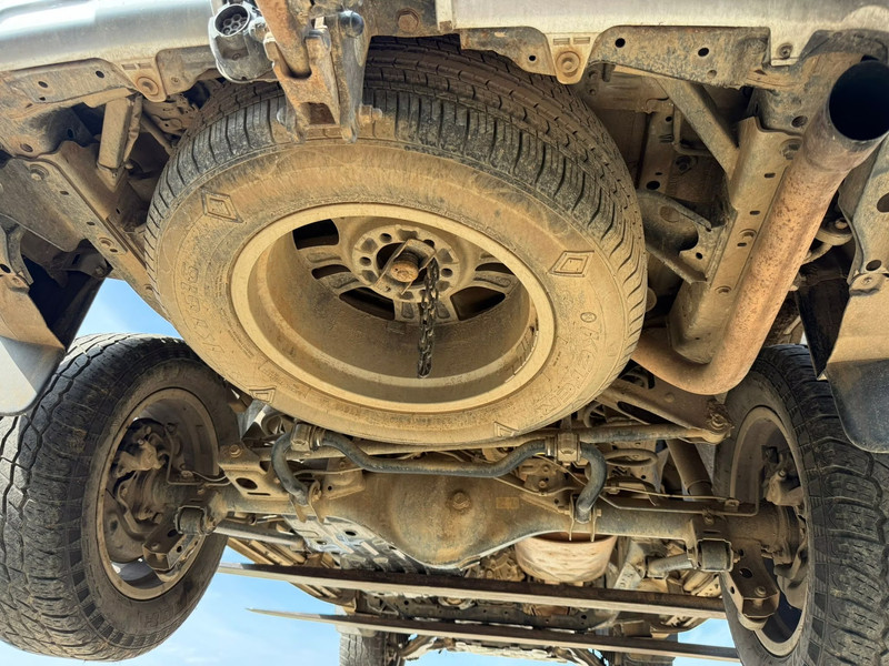 TOYOTA LAND CRUISER 3.0 D4D 190 2 60th Anniversary — zdjęcie 19