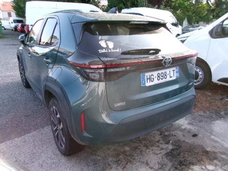 TOYOTA YARIS CROSS 1.5 EH BA 5P — zdjęcie 3