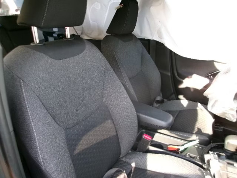 TOYOTA YARIS CROSS 1.5 EH BA 5P — zdjęcie 8