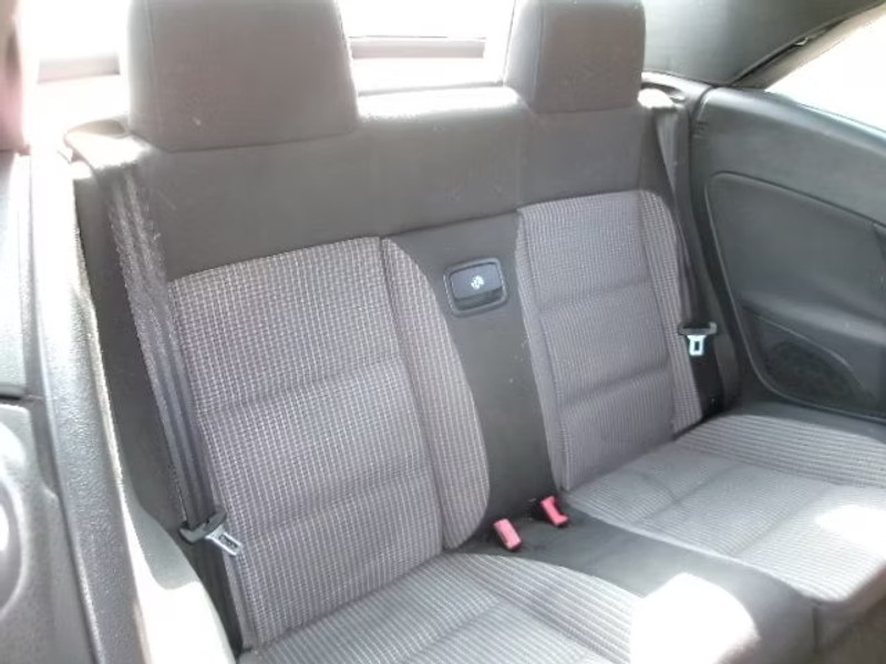 VOLKSWAGEN EOS 2.0 TDI 2P — zdjęcie 7